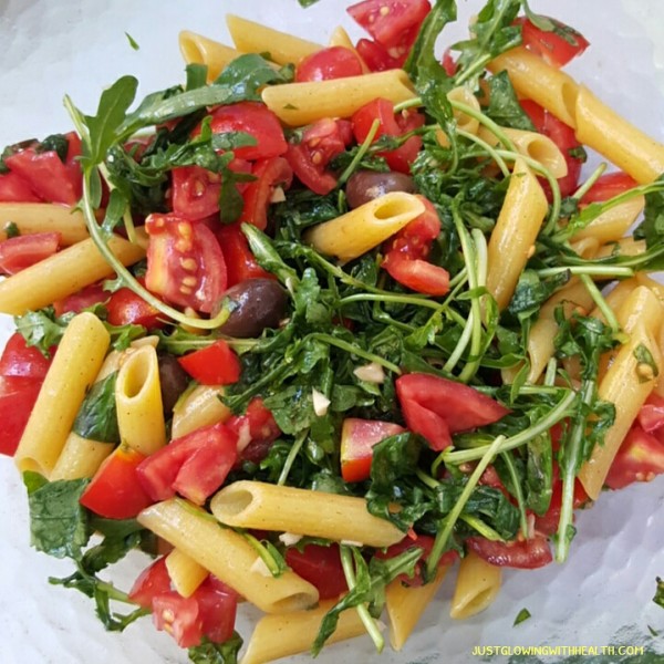 Gluten-Free Arugula Basil Tomato Pasta Salad