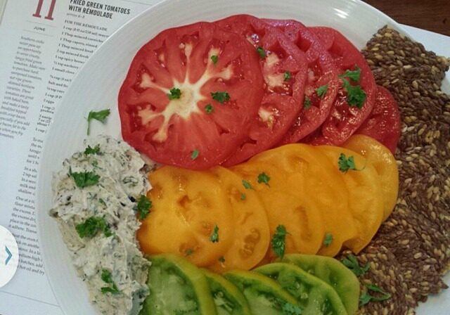 Heirloom Tomato Salad with RAWmoulade Sauce